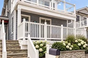 10 Chester Walk, New York City, NY 11697 - Photo 13