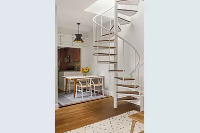 434 W 20th Street #9, New York, NY 10011 - Photo 3