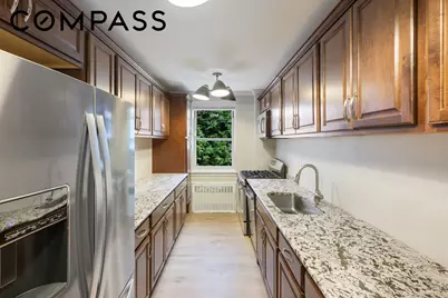 3725 Henry Hudson Parkway W #2H, New York City, NY 10463 - Photo 3