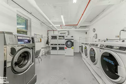 143 Bennett Avenue #5P, New York City, NY 10040 - Photo 5