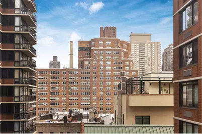 343 E 74th Street #8D, New York City, NY 10021 - Photo 5