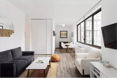 343 E 74th Street #8D, New York City, NY 10021 - Photo 1