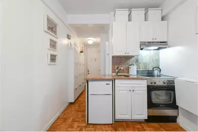 135 E 54th Street #MR3, New York City, NY 10022 - Photo 5