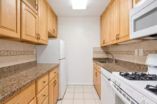 155 W 68th St, New York City, NY 10023 - Photo 7