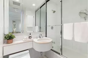 25 E 69th St, New York City, NY 10021 - Photo 7