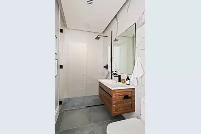 170 West Street #302, New York City, NY 11222 - Photo 7