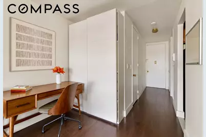 393 W 49th Street #6H, New York, NY 10019 - Photo 5