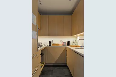 200 E 69th Street #19D, New York, NY 10021 - Photo 13