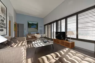 200 E 69th St, New York, NY 10021 - Photo 5