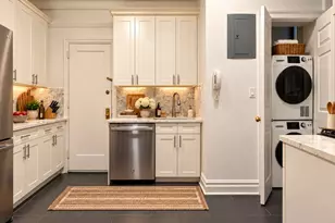200 W 90th St, New York City, NY 10024 - Photo 3