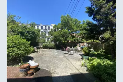 29 1st Place #PARLOR, Brooklyn, NY 11231 - Photo 9