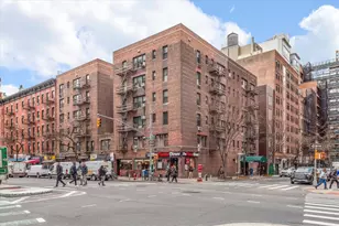 400 W 58th St, New York, NY 10019 - Photo 17