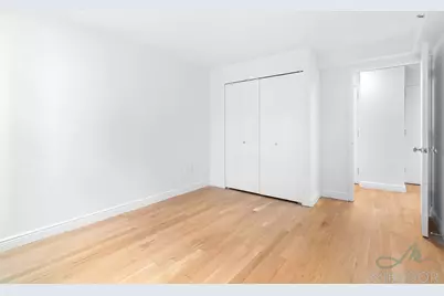 60 W 23rd Street #1018, New York City, NY 10010 - Photo 5
