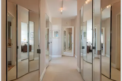 188 E 64th Street #2006, New York, NY 10065 - Photo 17