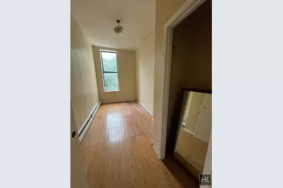 445 E 139th Street #2, Bronx, NY 10454 - Photo 5