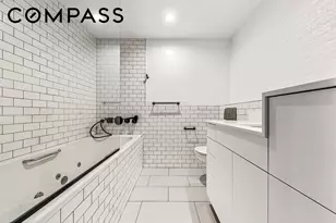 130 Watts St, New York City, NY 10013 - Photo 7