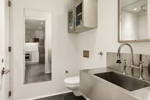 6 W 20th St, New York City, NY 10011 - Photo 11