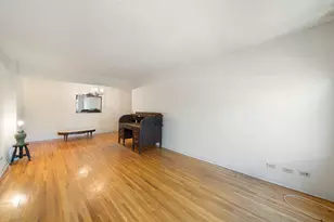 221 McDonald Ave, New York City, NY 11218 - Photo 7