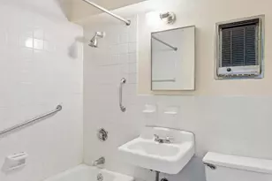 609 Columbus Ave, New York, NY 10024 - Photo 7