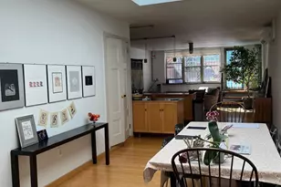 402 W 40th St, New York City, NY 10018 - Photo 9