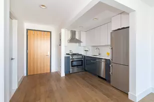 27-05 41st Ave, New York City, NY 11101 - Photo 3