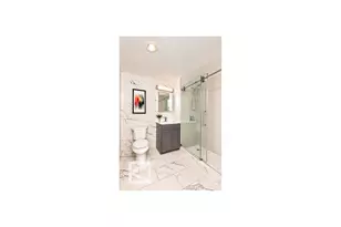 27-05 41st Ave, New York City, NY 11101 - Photo 5