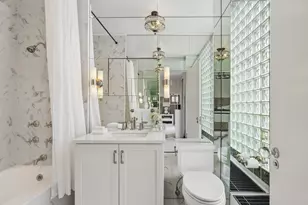 24 W 55th St, New York City, NY 10019 - Photo 11