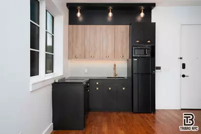 133 Brown Place #808, New York City, NY 10454 - Photo 7