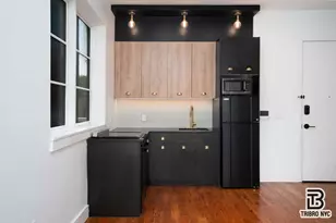 133 Brown Pl, New York City, NY 10454 - Photo 7