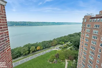 120 Cabrini Boulevard #43, New York City, NY 10033 - Photo 19