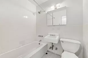 100 W 15th St, New York City, NY 10011 - Photo 5