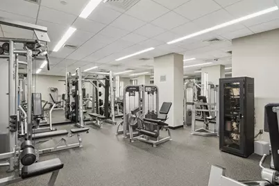 425 Main Street #3N, New York, NY 10044 - Photo 29