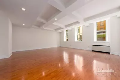 45-02 Ditmars Boulevard #110, New York City, NY 11105 - Photo 5