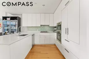 425 W 53rd St, New York City, NY 10019 - Photo 5