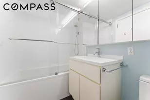 425 W 53rd St, New York City, NY 10019 - Photo 15