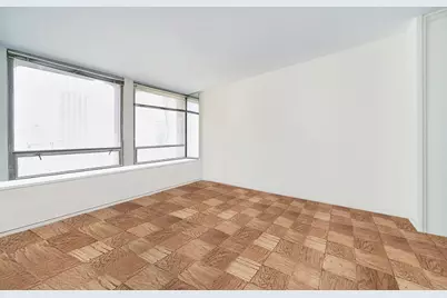 300 E 33rd Street #16G, New York City, NY 10016 - Photo 7