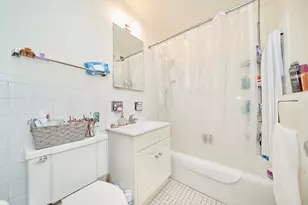 300 E 33rd St, New York City, NY 10016 - Photo 13