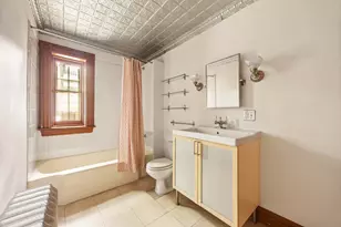 230 Lincoln Rd, New York City, NY 11225 - Photo 17