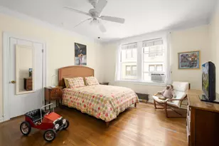 320 W 87th St, New York, NY 10024 - Photo 7