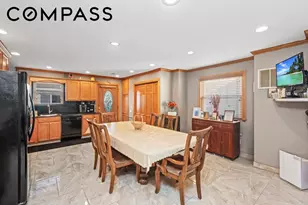 94 Giffords Ln, New York, NY 10308 - Photo 3