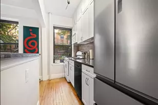 124 E 91st St, New York, NY 10128 - Photo 3
