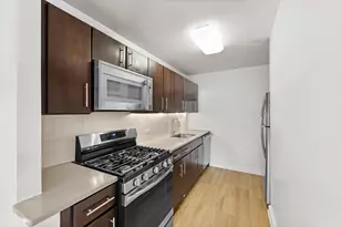 535 W 52nd St, New York City, NY 10019 - Photo 7