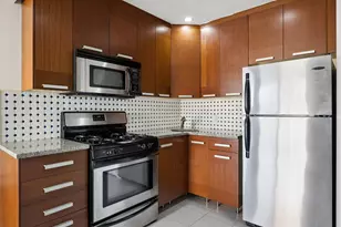 61 Herbert St, Brooklyn, NY 11222 - Photo 3