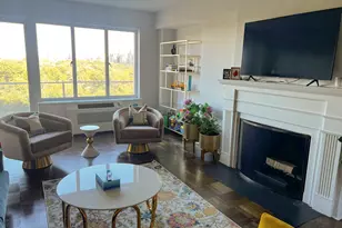 40 Central Park S, New York City, NY 10019 - Photo 3
