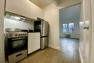 343 W 21st St, New York, NY 10011 - Photo 1
