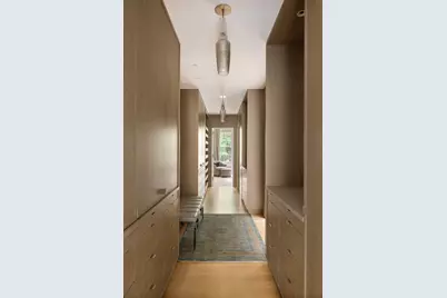 141 E 18th Street, New York, NY 10003 - Photo 13