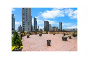 200 Central Park S, New York, NY 10019 - Photo 21