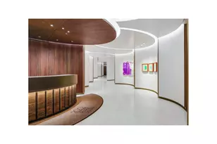 200 Central Park S, New York, NY 10019 - Photo 23