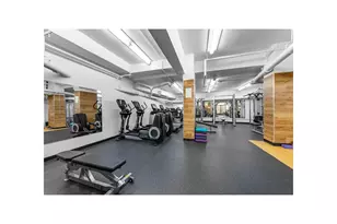 200 Central Park S, New York, NY 10019 - Photo 19