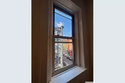 330 E 76th Street #4W, New York City, NY 10021 - Photo 7